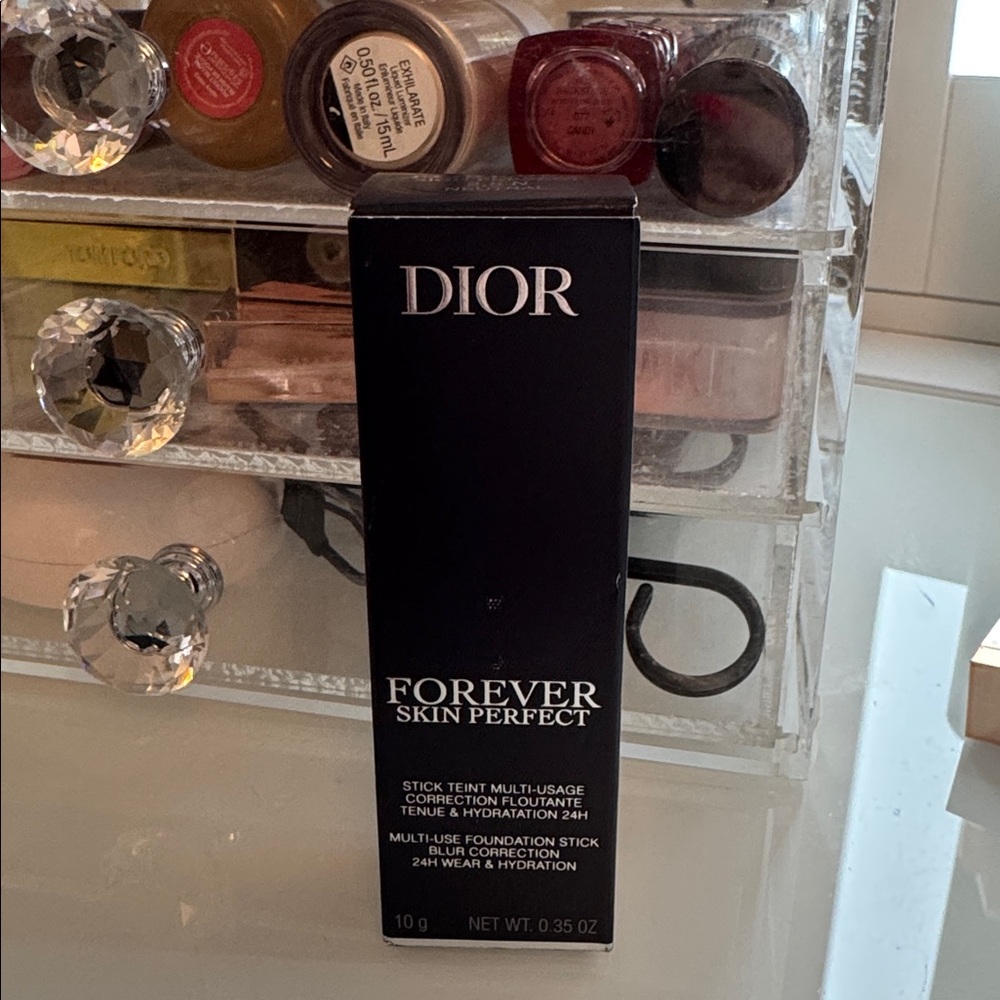 Dior Forever Skin Perfect Stick in Black